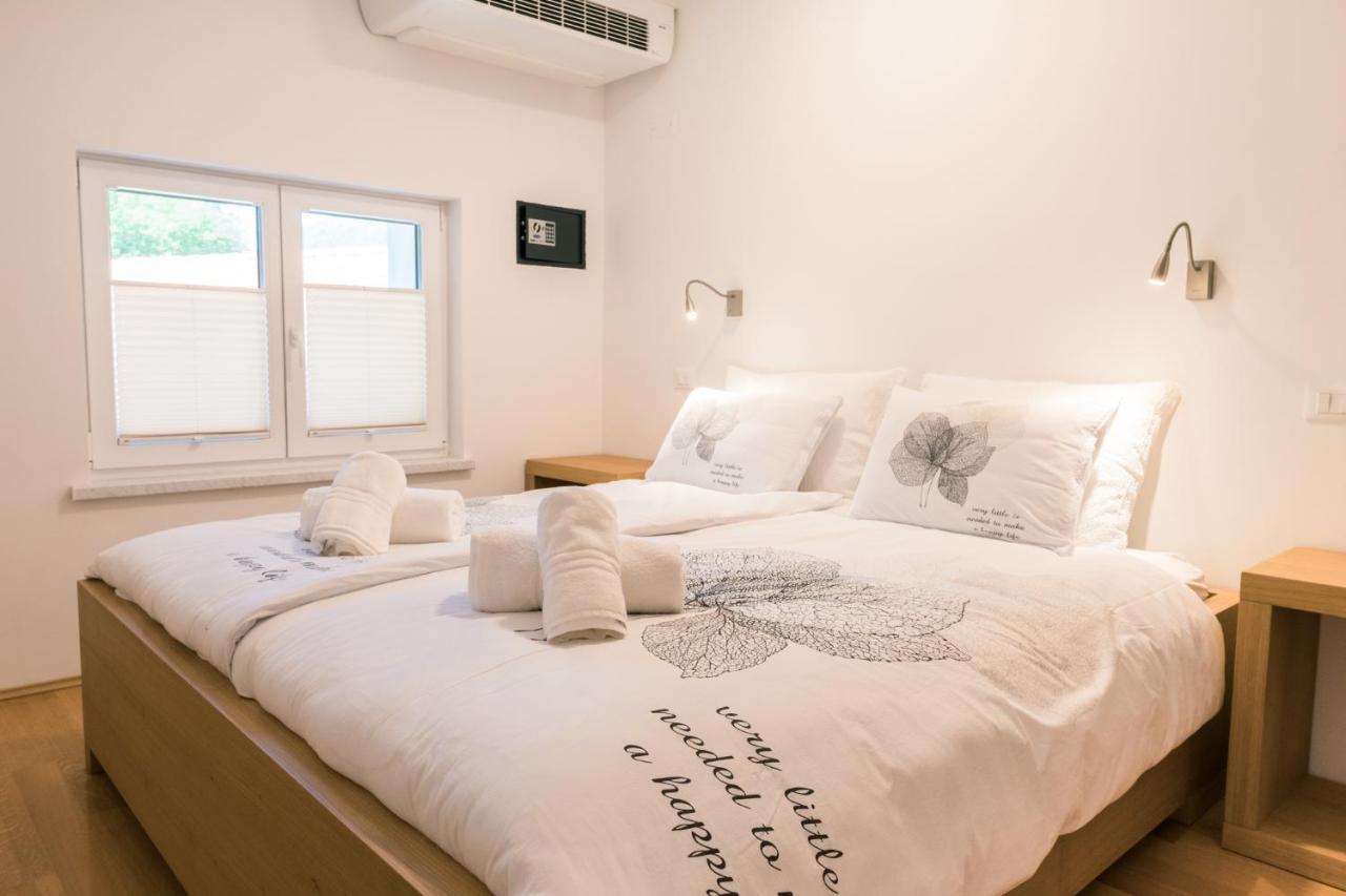Apartma Tale Kobarid Buitenkant foto